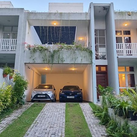 Oesis - Stylish Villa Steps From Historic Galle Fort מראה חיצוני תמונה
