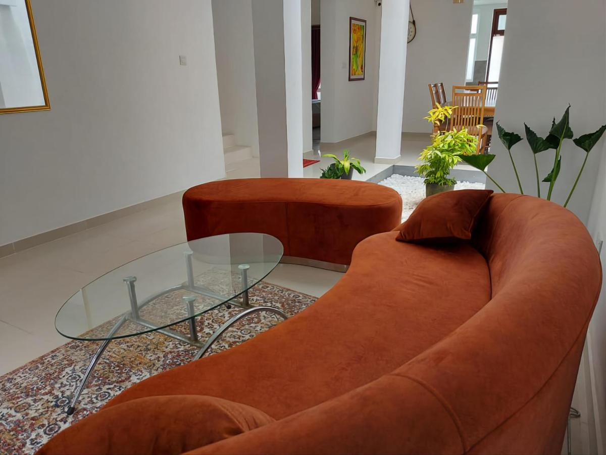 Oesis - Stylish Villa Steps From Historic Galle Fort מראה חיצוני תמונה