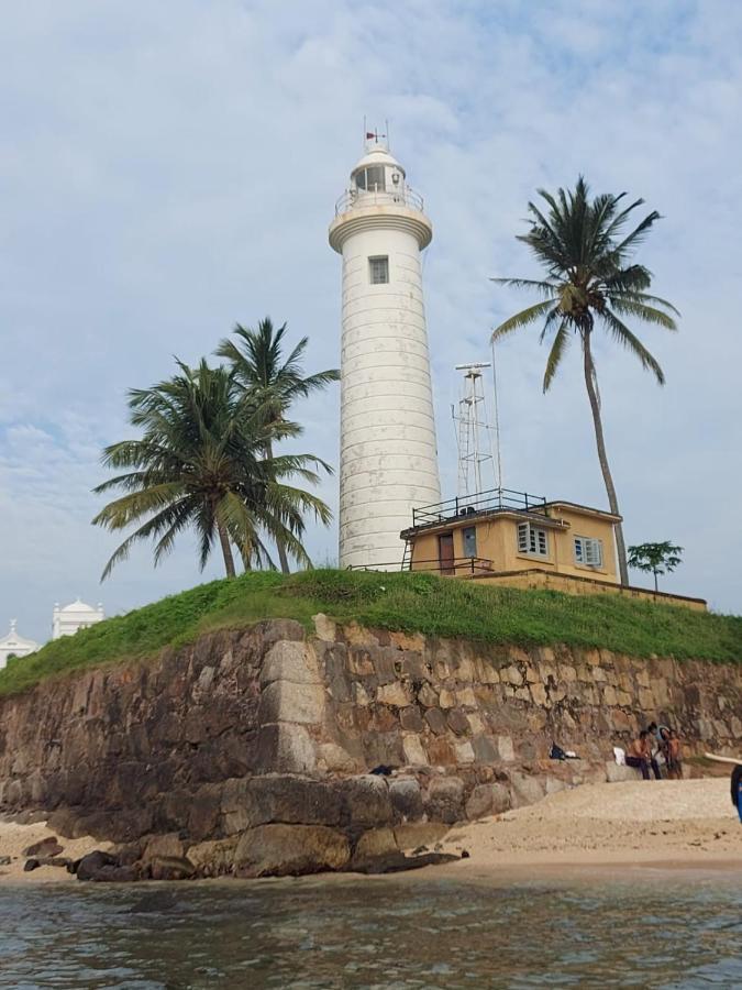 Oesis - Stylish Villa Steps From Historic Galle Fort מראה חיצוני תמונה